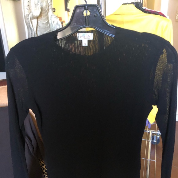 Sheer blouse with navy velvet embroidery - Picture 4 of 11